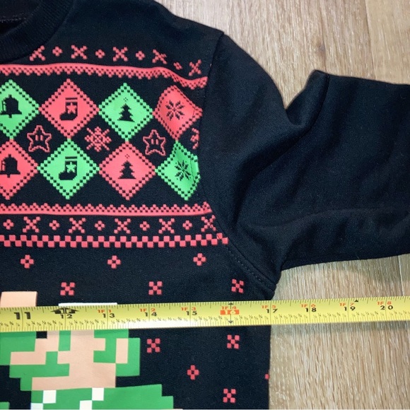 Nintendo Super Mario Brothers Luigi
Holiday Christmas Sweatshirt | Size M Boys - Picture 7 of 10